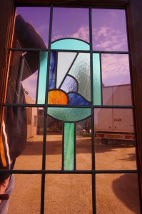 art deco-glas-in-lood-deur-raam-vintage-pop art-memphis-stijl-glass